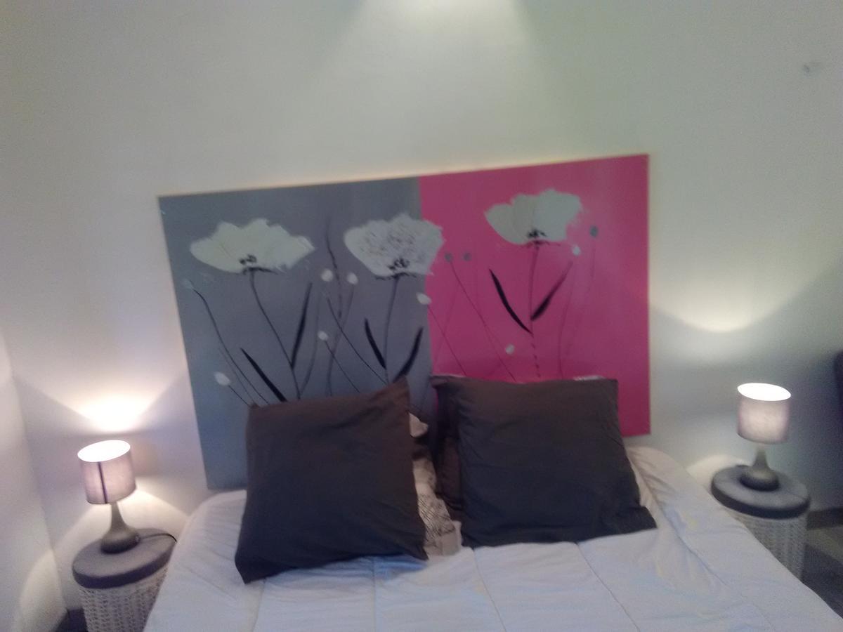 Chambre D'Hotes Les Macarons De Tata Sainte-Eulalie  Buitenkant foto